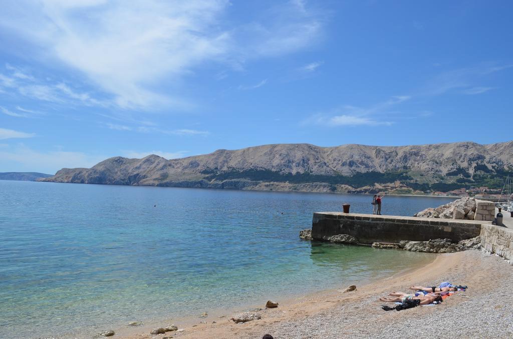 Apartments Lora Baška Zimmer foto