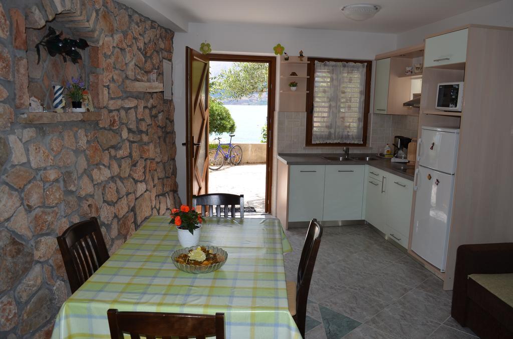 Apartments Lora Baška Zimmer foto